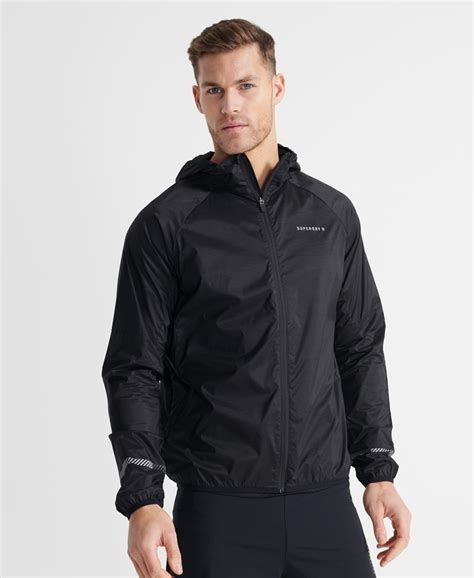 lightweight running jacket men.